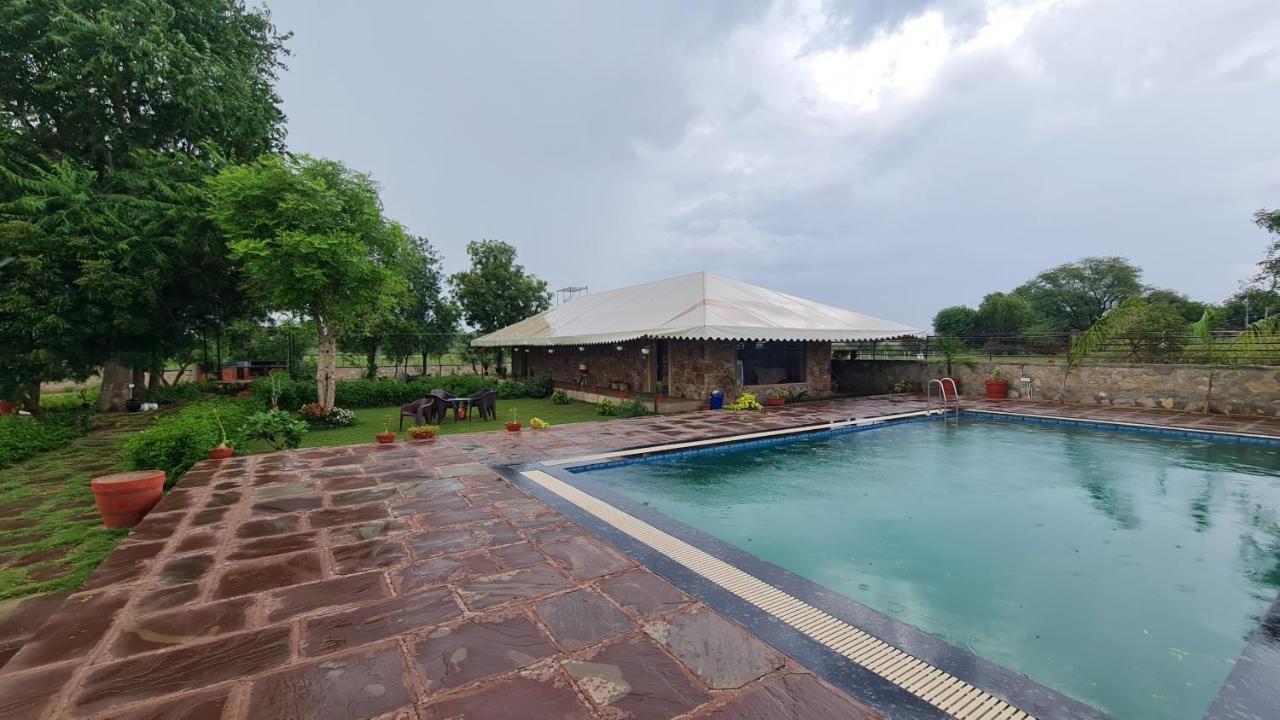 The Rustic Villa, A Stay With Luxuries Amenities And Exotic Nature Jaipur Dış mekan fotoğraf