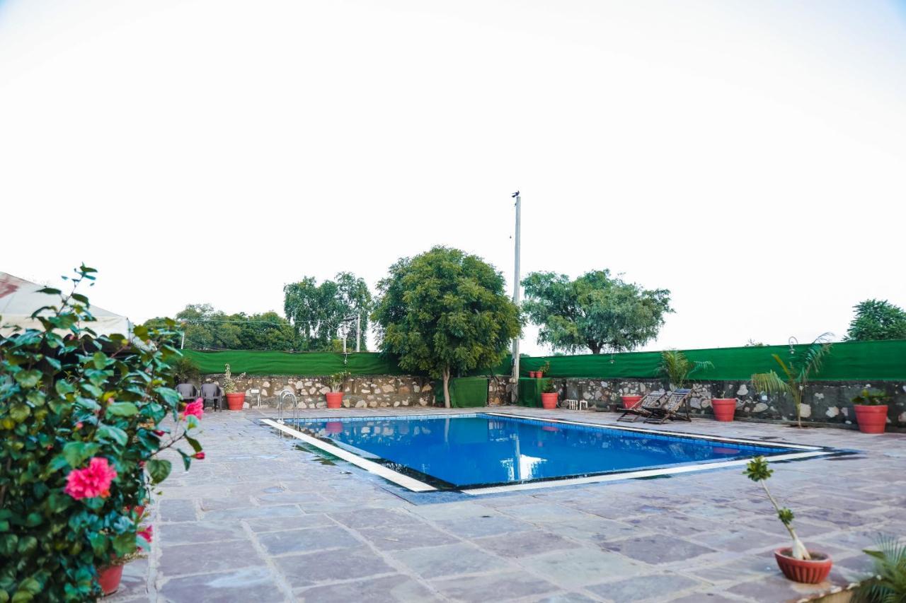 The Rustic Villa, A Stay With Luxuries Amenities And Exotic Nature Jaipur Dış mekan fotoğraf